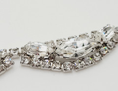 Elegant Swag Design Sparkling Rhinestone Silver Tone Art Deco Style Vtg Necklace