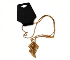 CROWN TRIFARI Signed Vintage Gold Plated Geometric Tassel Y Pendant Necklace