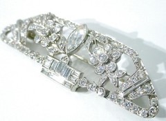 Rare Art Deco 2.15 Ct Diamond Platinum Brooch