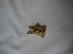 Vtg Samuel Huang Designer Cloisonne Triangles White & Black Gold Tone Scarf Clip