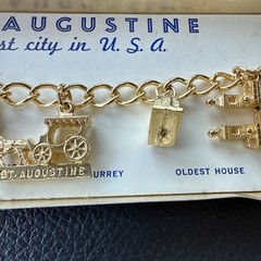 VTG SAINT AUGUSTINE Charm Bracelet Building Enamel Gold Tone Rope Chain NOS