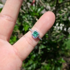 Pettie 14k Solid White Gold .60ct Natural Emerald and Diamond HALO Ring Sz 5.25