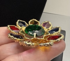Vintage CAPRI Floral Sun Circle Gold Tone Multicolor Rhinestone Brooch