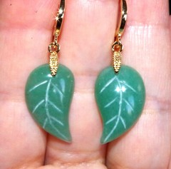 Vintage Genuine 14K GF Green Jadeite Jade Carved Leaf Hoop Earrings