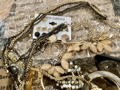 All Wearable Fashionable Very Good Jewelry Lot