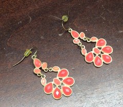 Earrings French Wire Chandelier Floral Acrylic Gold/Peach Stone Vintage