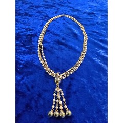 vintage gold tone links with tiny white glass beads accent 3 strand necklace