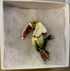 VTG Enamel Rhinestone Lucite Silver Metal Alloy Wire Rhinestone Bird Brooch 1950