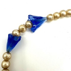 Antique Art Deco 1920s 1930s blue molded Czech glass beads faux pearls necklace
