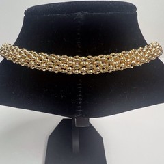 Vintage Gold Tone Mesh Chain Chunky Necklace 18” Magnetic Closure