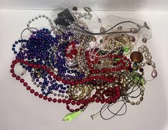 Vintage Costume Jewelry Lot 2 lbs Necklaces Bracelets Earrings Craft Wear Repair