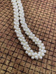 Vintage Strand Clustered Faux Pearls Beaded 57″ Lariat Necklace