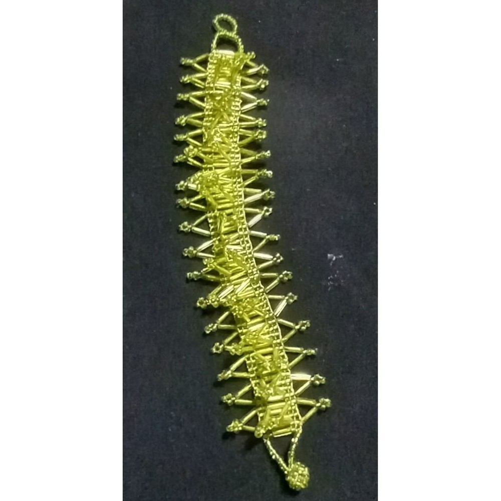 Vintage Czech Bugle Seed Bead Lace Woven Pattern Green/Peridot 6.5″ Bracelet