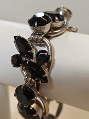 Juliana D & E Layered Jet Black Silvertone 5 Link Bracelet 6.50 BOOK Ref 1062