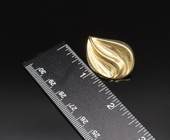 14K GOLD Vintage Fashion Hollow Scalloped Pear Shaped Drop Earrings GE195