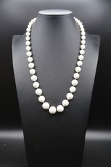 Vtg White Acrylic or Resin Bead 21″ Princess Length Strung Statement Necklace