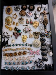 HUGE *REPAIR~HARVEST~CRAFT* Vintage & Costume Jewelry Lot RS * 350+ PCS 14+ Lbs