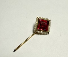 Antique Edwardian Marathon Co 10k Yellow Gold Stick Pin Ruby Glass Seed Pearl