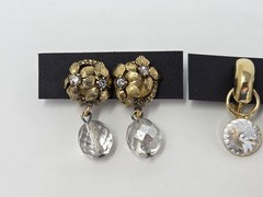 2 Pairs Vintage Gold Tone & Clear Rhinestone Clip-on Earrings Dangle Drop Style