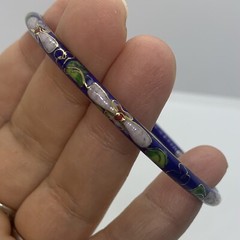 VTG CHINESE EXPORT CLOISONNE COBALT BLUE ENAMEL BANGLE BRACELET PINK FLOWERS
