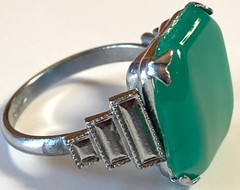 VINTAGE ART DECO CHALCEDONY RING SIZE 4 3/4 VERY ELEGANT VERY NICE SIGNED