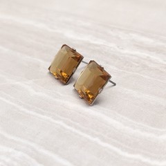 Vintage Stud Earrings Square Shape Yellowy Brown / Amber-ish Tone Retro