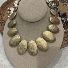 Vintage -Now Good Quality Jewelry Lot Wear Sell Repurpose V91 Most Signed