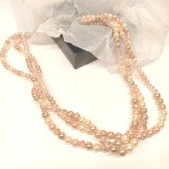 ROSE PEARLESQUE: Statement Necklace , Bracelet Multirang AND Cluster Earrings
