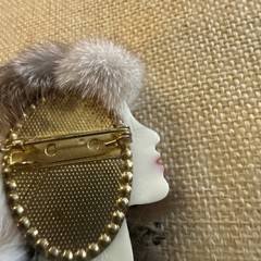 Vintage 80s Lady Face & Fur Hair Brooch Pin Glam