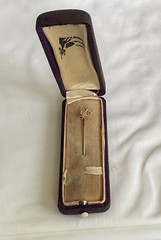 Antique 10kt Gold DOVE/SPARROW Ruby & Seed Pearl Stick Pin w Orig Jewlers Case