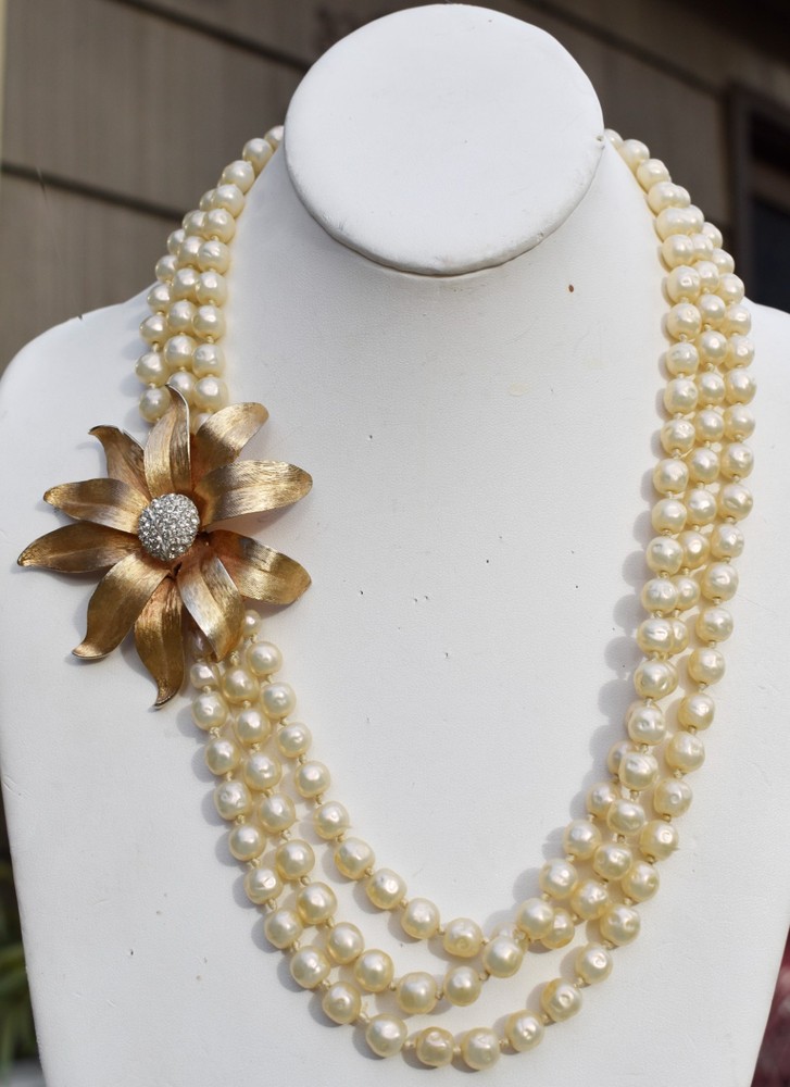 Marvella 3 Strand Faux Pearl Necklace W/beautiful Brooch Like Flower Clasp Pave’