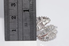 New Made 18k Gold Natural Tapered Baguette Cut Diamond Decorated Ring
