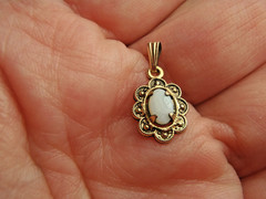 1/20th 12K Gold Filled Opal Pendant 18MM X 9MM VINTAGE