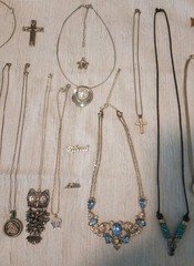 Antique & Vintage 50+ Lot Of Necklaces & Varies Designs & Quality.