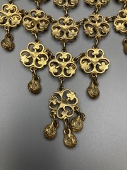 GOLDETTE Fancy VTG Gold Tone Faux Pearl Waterfall Bib Necklace Stunning 16-18in