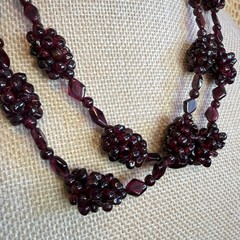 Vintage Garnet Grape Cluster Beaded Necklace 18″ Hang Continuous No Clasp