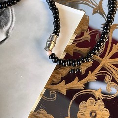 Vintage Black Glass Bead Necklace MOP & Abalone Pendant Barrel Clasp 22”