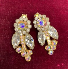 JULIANA D&E Book Piece AB Rhinestone FLOWER Shape CLIMBER Clip Earrings Ref 4724