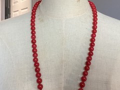 VINTAGE AUTHENTIC HAND KNOTTED BRILLENT CORAL BEAD NECKALCE MUST SEE NO RES