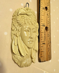 2007 Sajen Offerings Native American Princess Eagle Headdress Pendant Ornament