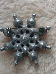 Vintage Pink/Black Chaton Atomic Starburst Pot Metal Brooch