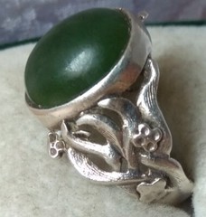 RARE Elegant Nephritis stone RING SILVER ANTIQUE size 12 Jewelry