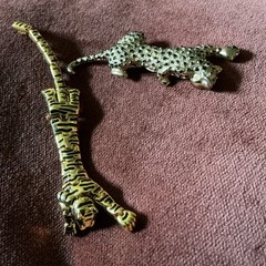 Vintage Black And Gold Tone Tiger Shoulder Pin Emerald Eyes & Leopard Pin