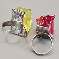 Acrylic Ring Lot of 2 Red yellow Faux Rock Silver Tone 1970s Chunky Adjustable 7