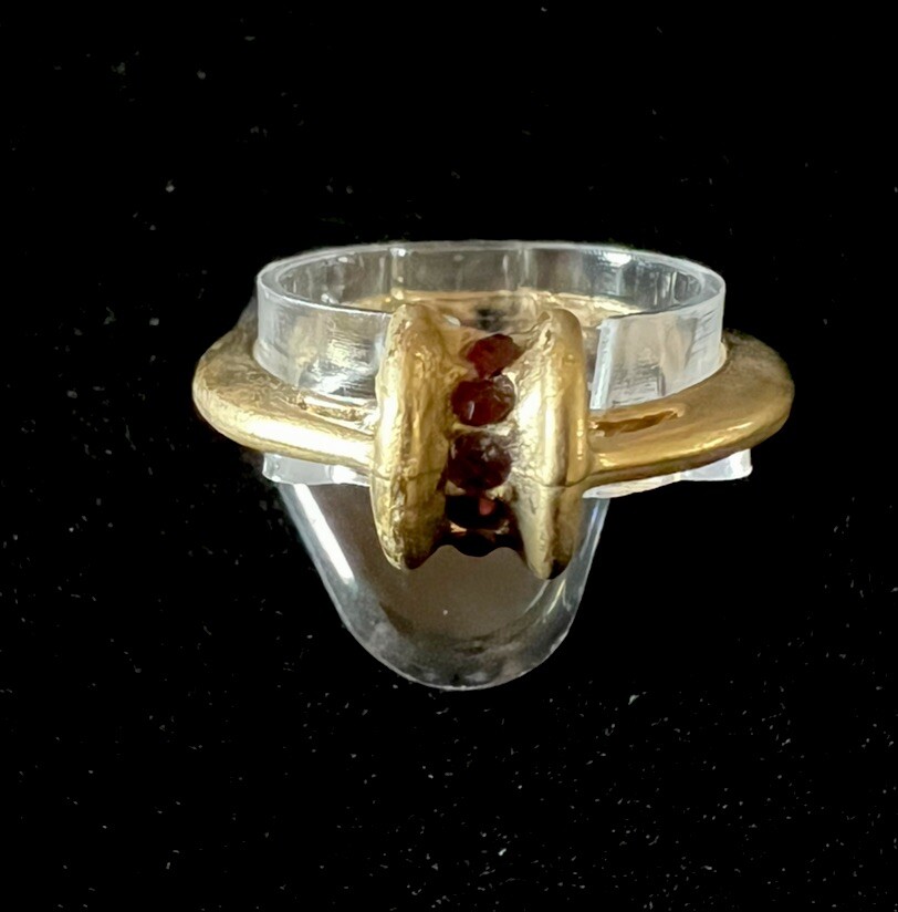 Vintage Gold Tone Half Round With Five Faux Ruby Stones Inset In Center Ring