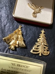 Vintage jewelry lot everything in the pictures, estate find