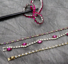 Lot of 4 Rhinestone Bracelets Tennis Vintage Red Pink Clear Crystal Set 938c
