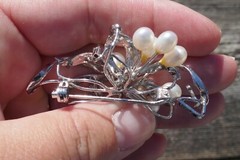 Vintage Sterling Silver & 5.2mm Freshwater Pearl Spray Designed Brooch / Pin