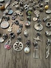 Huge Vintage/Modern Charms 110 Piece Lot Variety Sizes/Styles Unsigned