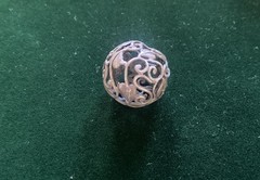 Vintage Ivy Wrapped Ball
